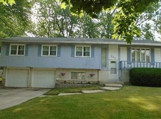 855 Coventry Ln, Crystal Lake, IL 60014