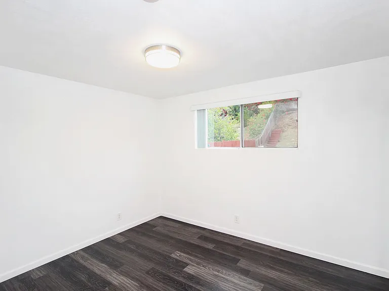 24059 Willow Creek Rd — Photo 13