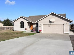 101 Jenifer Ct, Sequim, WA 98382