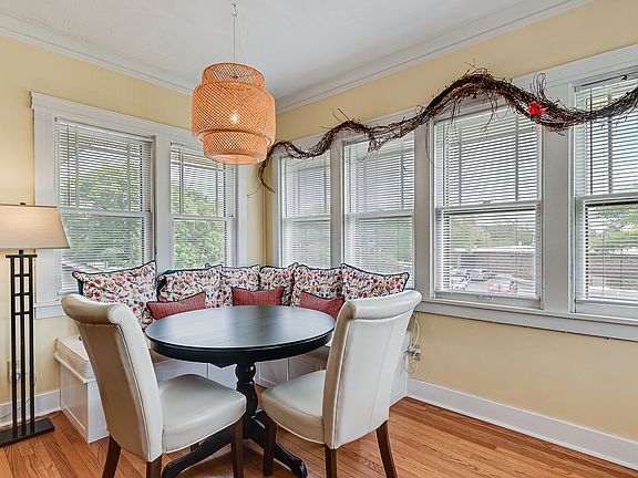 4th image of 419 N Raynor Ave