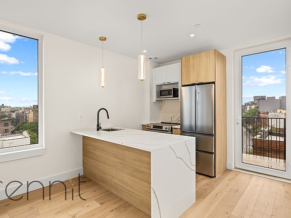 5th image of 2402 Cortelyou Rd #600