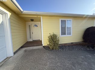 16465 Stitt Ln, Brookings, OR 97415