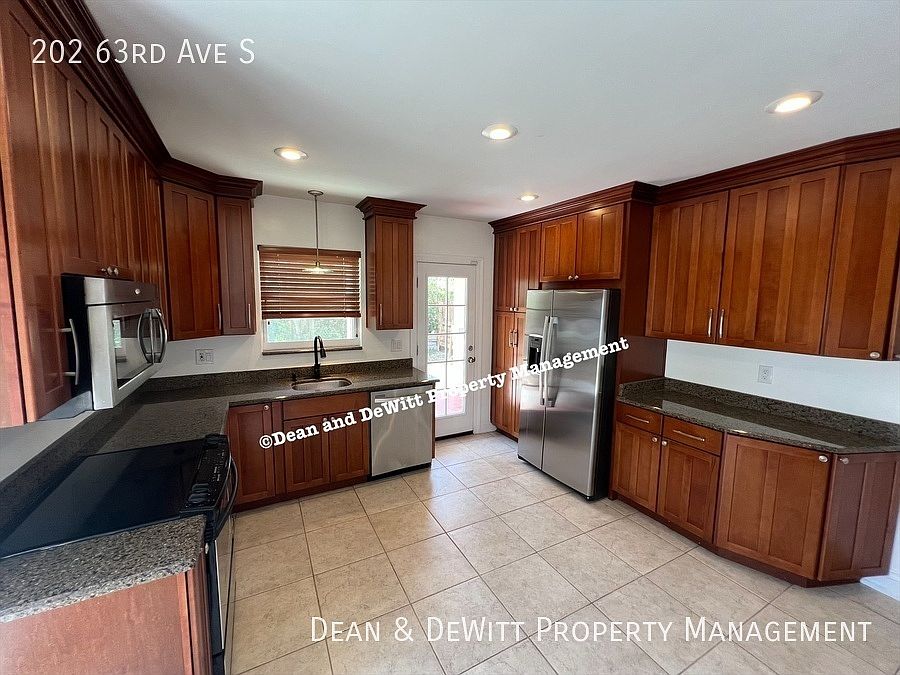 1st image of 202 63rd Ave S