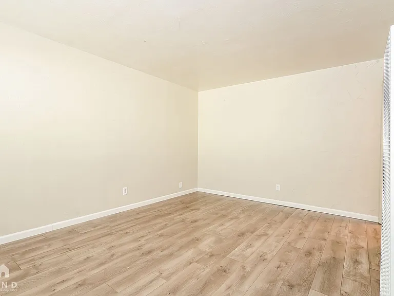 466 Capitol Hill Ave #1 — Photo 6