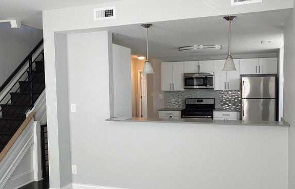 3rd image of 4529 Wilde St #2