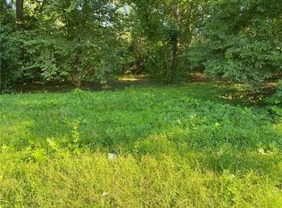 7126 1st St, Mobile, AL 36608