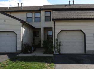 815 Poplar Ct #815, Flemington, NJ 08822