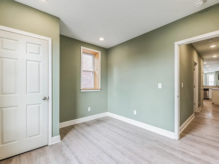 2824 N 22nd St #2 — Photo 15