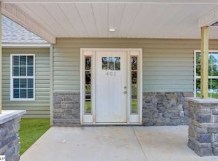 401 Old Hunts Bridge Rd, Greenville, SC 29617