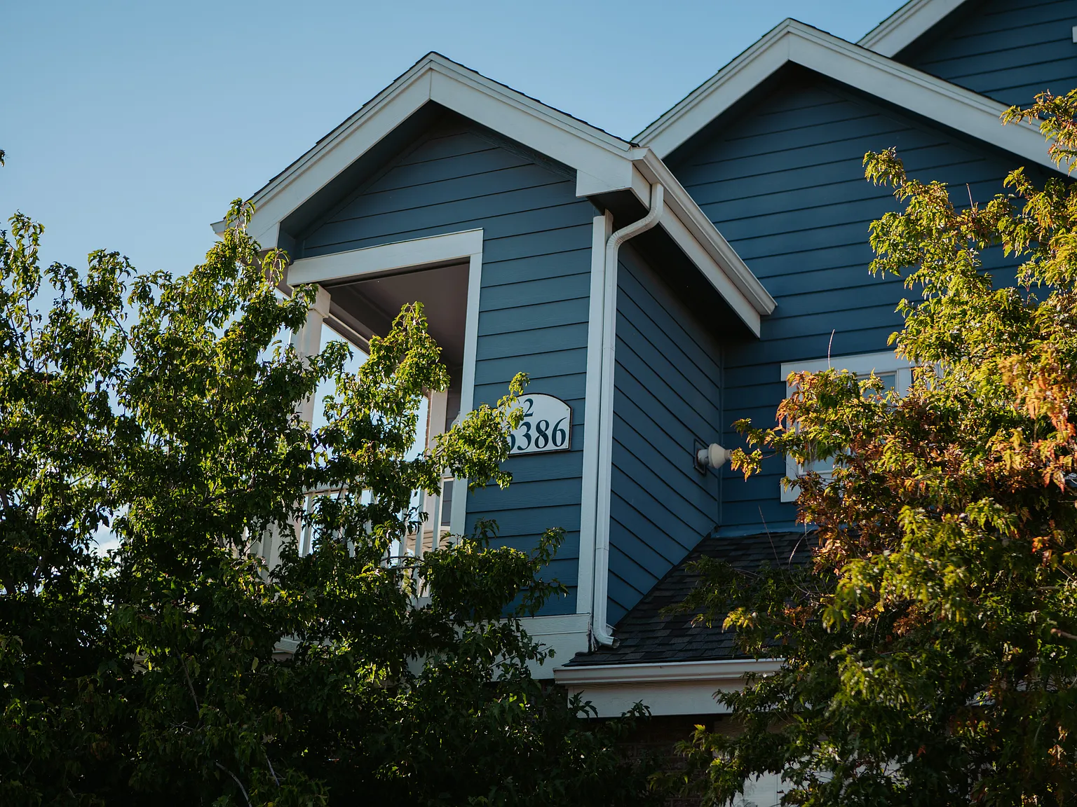2 bed, 1253 sqft, $2,350 — Photo 2