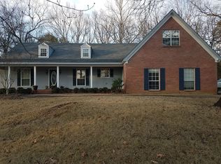 896 W Monroe St, Grenada, MS 38901