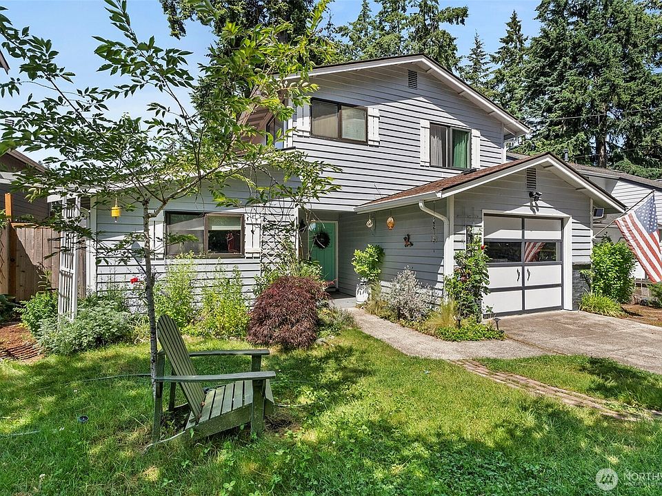 1st image of 4921 Carole Drive NE