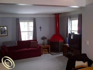 2nd image of 23470 Majestic St