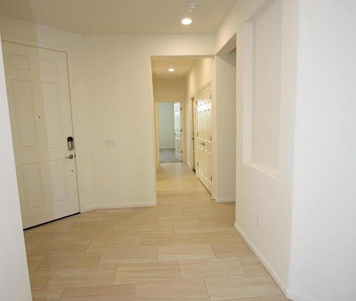 3rd image of 969 N Robb Hill Pl