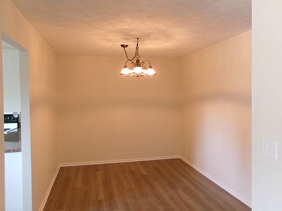 5th image of 507 S Fort Thomas Ave #10