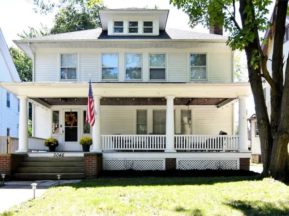 3046 Euclid Heights Blvd, Cleveland Heights, OH 44118