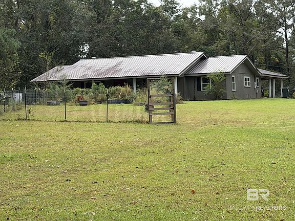 3rd image of 11296 Quinley Rd