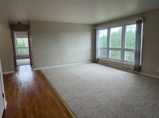 1419 N 8th St #2406-7, Manitowoc, WI 54220