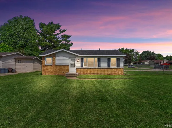 5439 Richfield Rd, Flint, MI 48506