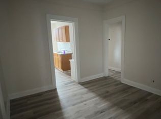 138 Orchard St APT 2L, Yonkers, NY 10703