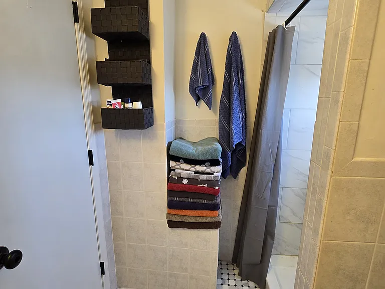 299 Maple St #3 — Photo 13