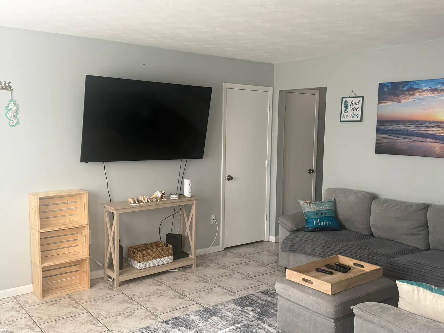 1 bed, 672 sqft, $1,800 — Photo 2