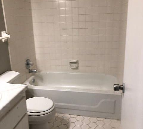 2nd image of 3347 Cristil St