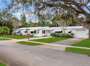 758 NE Alice St, Jensen Beach, FL 34957