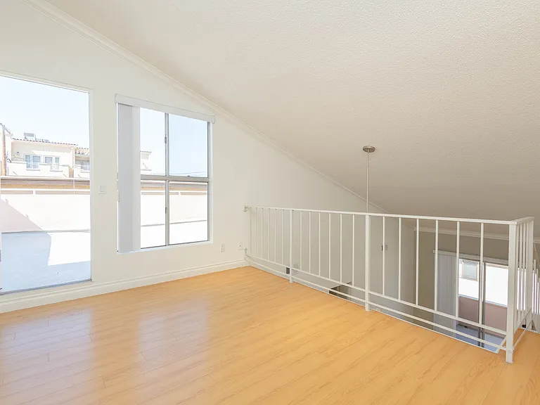 11757 Kiowa Ave #7 — Photo 18