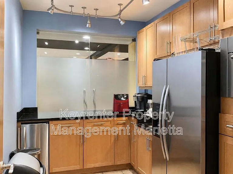 390 17th St NW #3045 — Photo 14