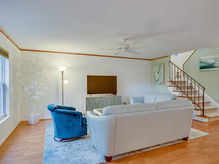 2722 Cardinal Dr — Photo 7