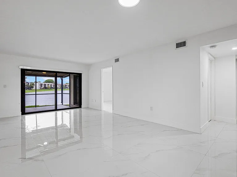 510 W Park Dr #104-3 — Photo 20