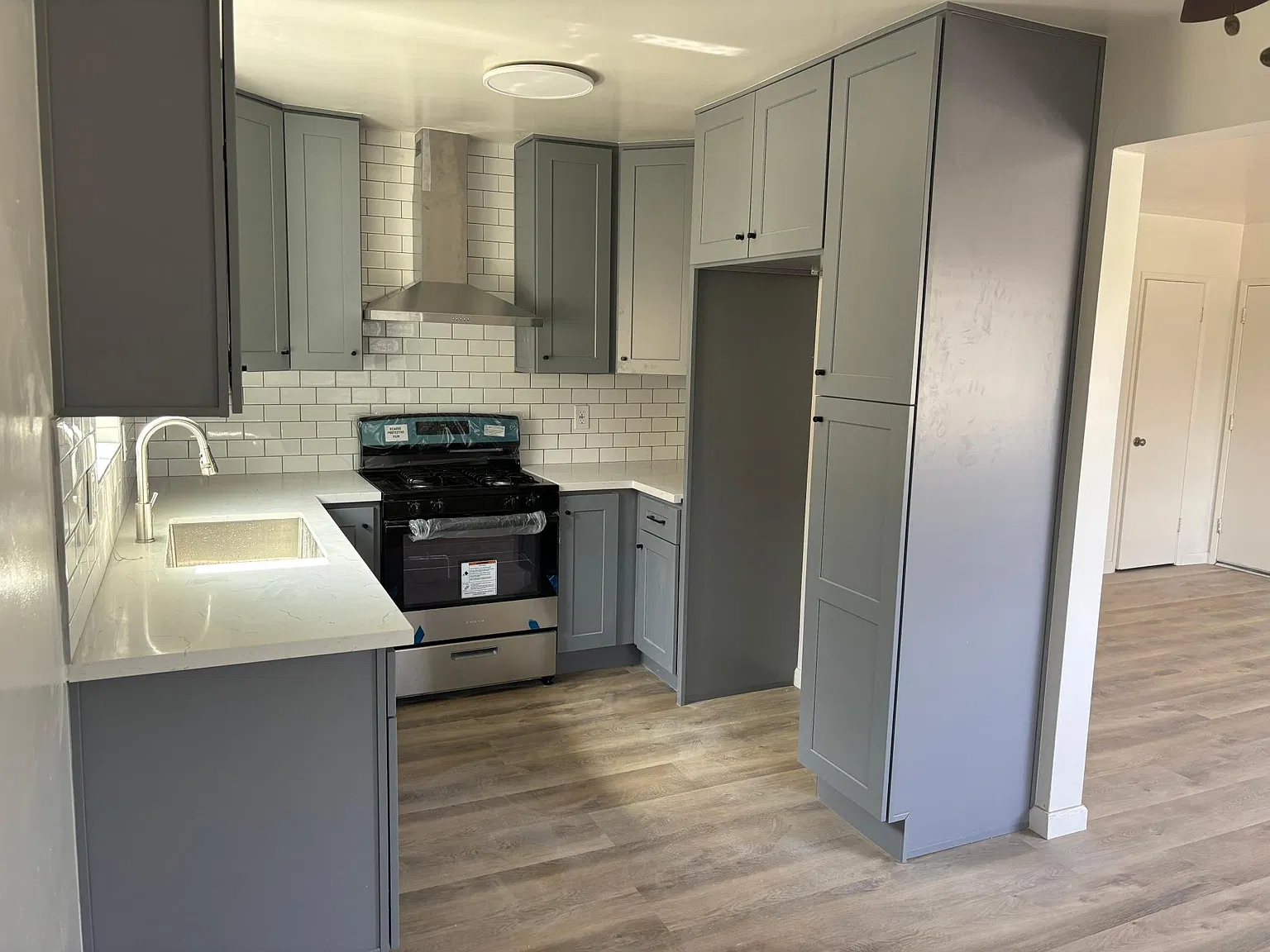 2 bed, $2,495 — Photo 1