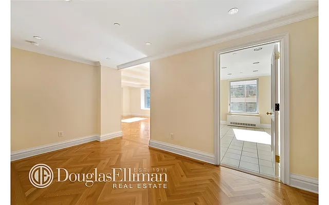Rented by Douglas Elliman | media 21