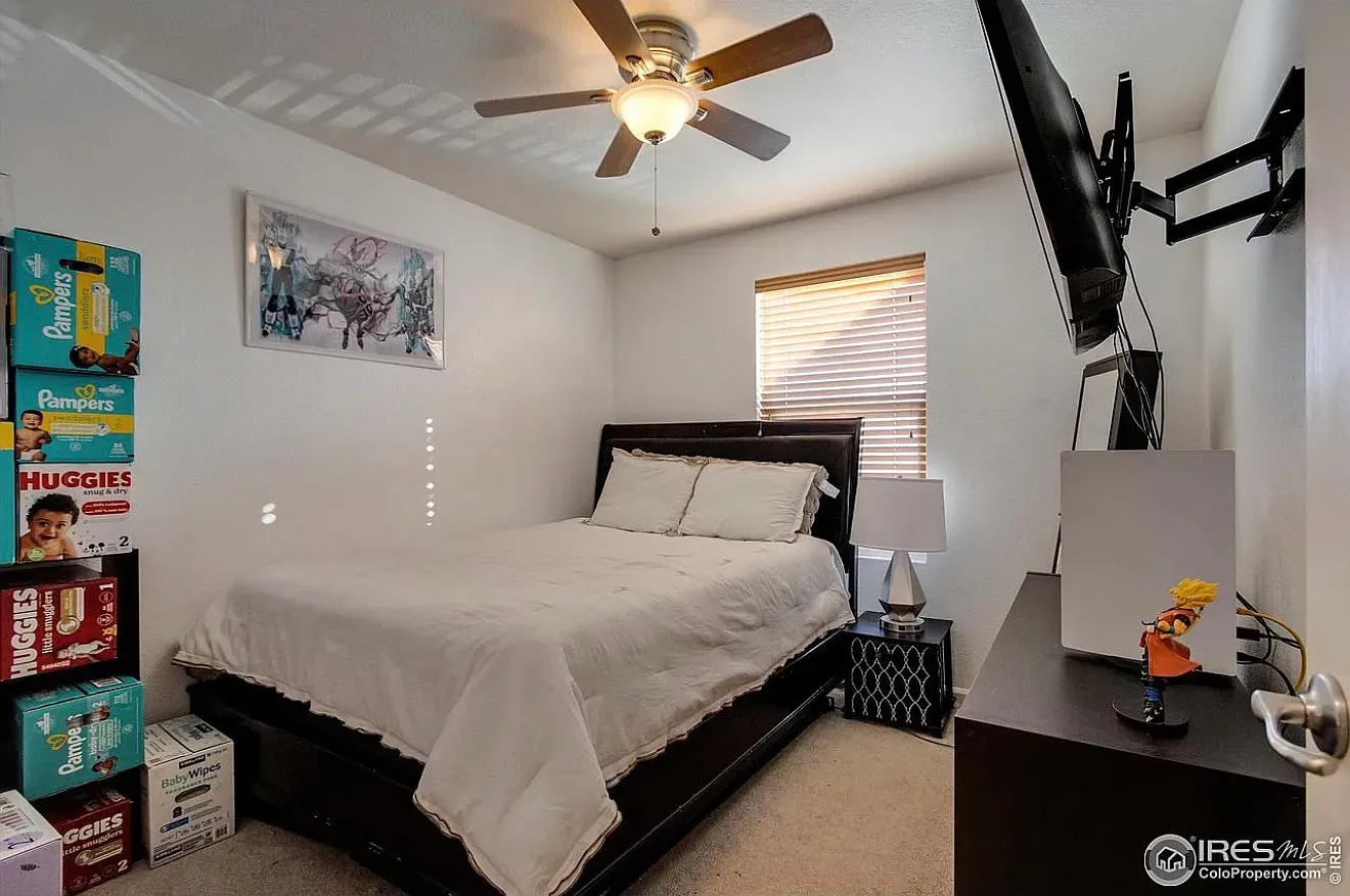 3 bed, 1110 sqft, $2,850 — Photo 3
