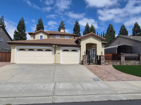 2080 Mariposa Dr, Dixon, CA 95620