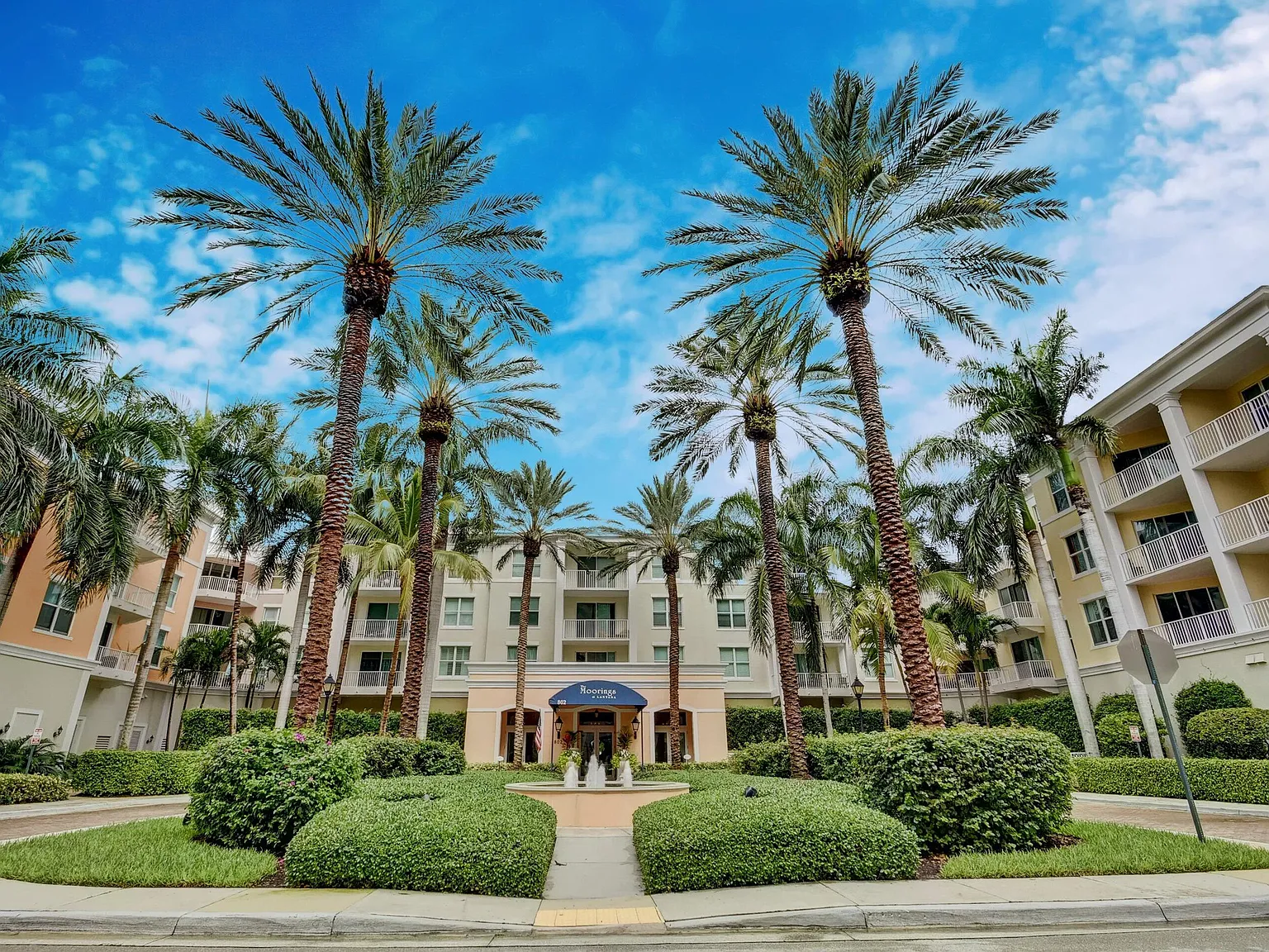 2 bed, 2.0 bath, 1254 sqft, $2,750 — Photo 1