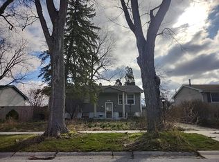 1147 N Wood St, Griffith, IN