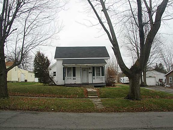 2nd image of 426 N Leighton St