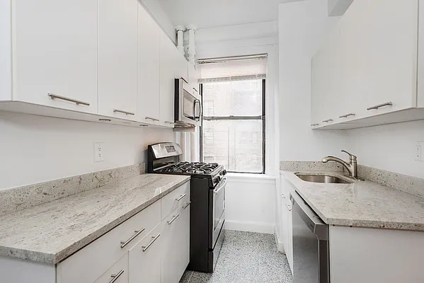 Rented by Living New York | media 3