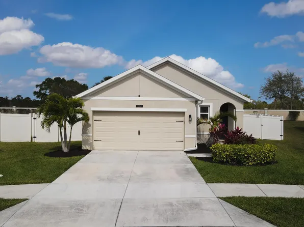 11150 SW Hadley Street, Port St Lucie, FL 34987