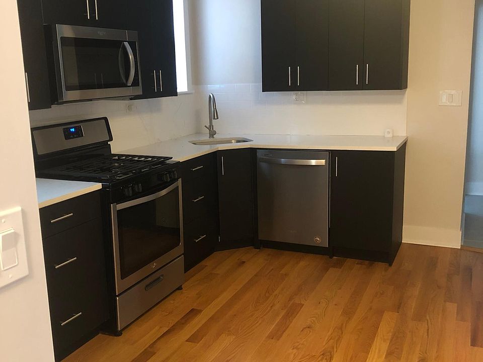 1st image of 2939 N Kedzie Ave #1