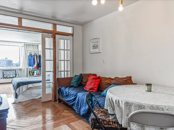 1655 Flatbush Avenue image 2 of 24