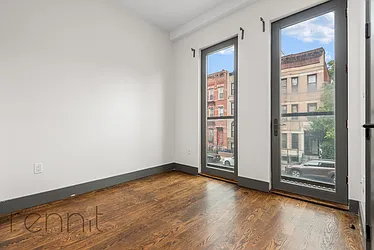 Rented by Rennit Inc.