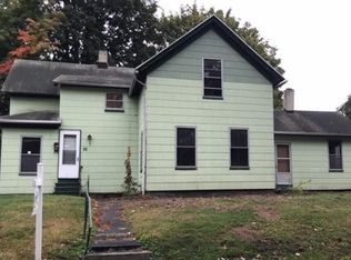 35 Coes St, Worcester, MA 01603