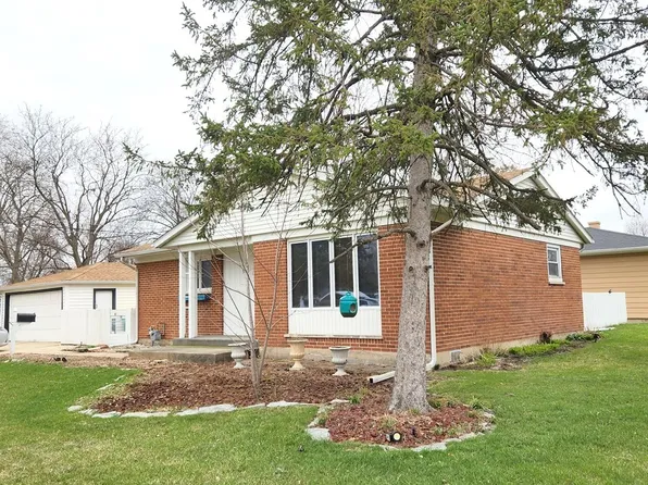 591 Audrey Ln, Wheeling, IL 60090