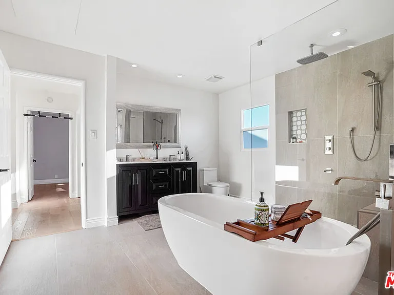 649 Tufts Ave — Photo 19