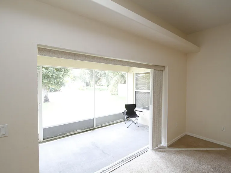 885 Tavernier Cir NE — Photo 24