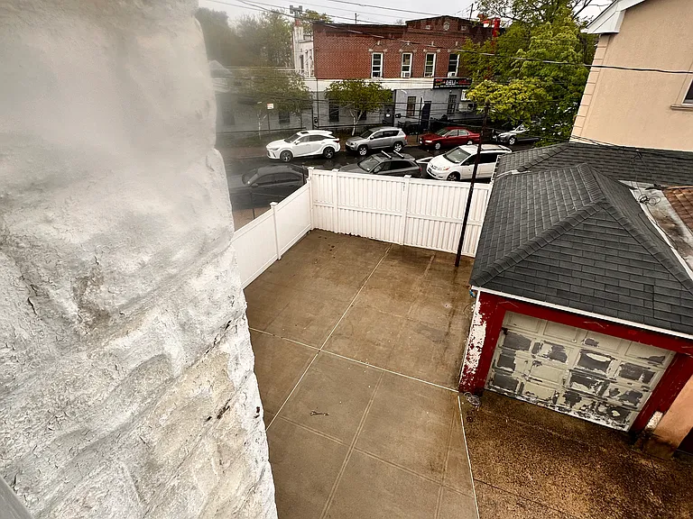 3222 Kings Hwy #1 — Photo 13
