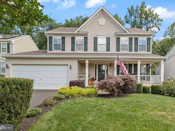 9423 Katelyn Ct, Manassas Park, VA 20111
